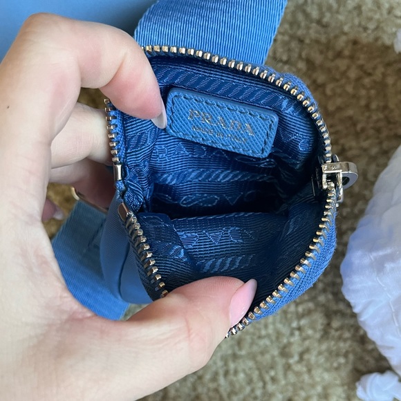 Prada 2005 re edition blue nylon shoulder bag authentic - Picture 2 of 7